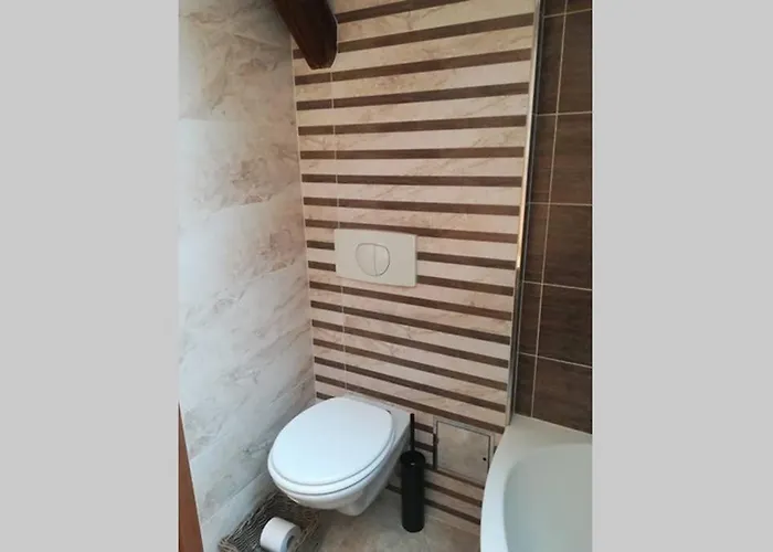 Vip In Old Town With Free Parking Apartament