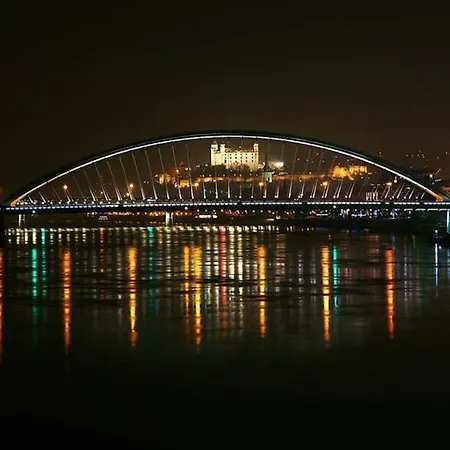 Apartamento Vip In Old Town With Free Parking Bratislava