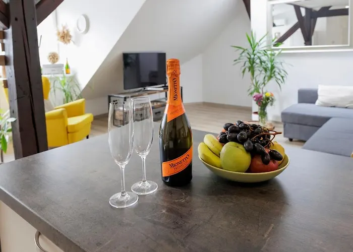 Vip In Old Town With Free Parking *